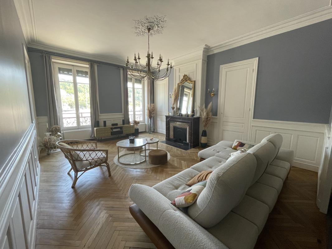 Appartement 4 pièces 126 m² · à Lyon · 126 m² · 1 750 €/mois